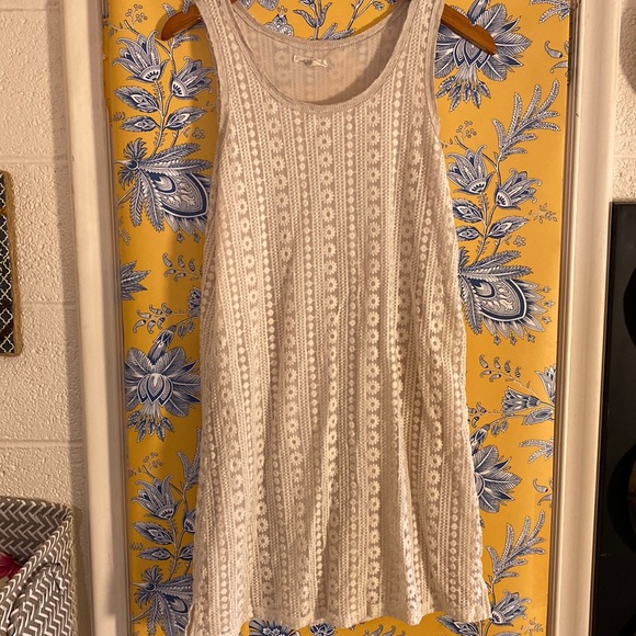 Mystree Dresses & Skirts - MYSTREE sleeveless lace dress size L